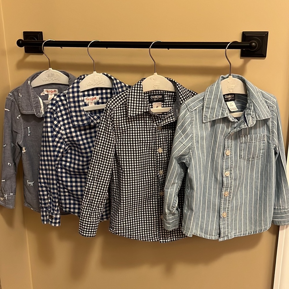 4 button down 2T dress shirts, 2 OshKosh, 2 Cat&Jack